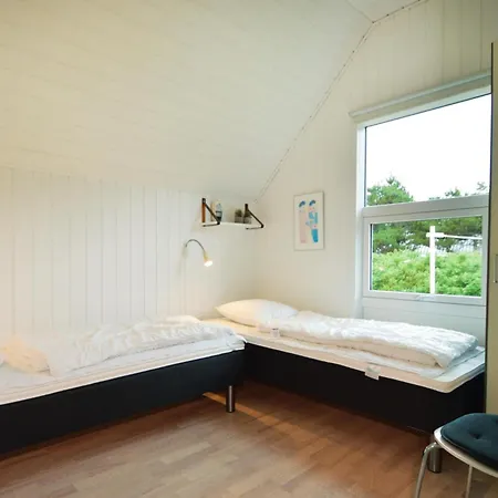Nyaraló Beach Front Home In Blavand With Sauna *